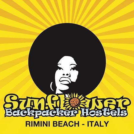 Sunflower Beach Backpacker Hostel & Bar Rimini Bagian luar foto