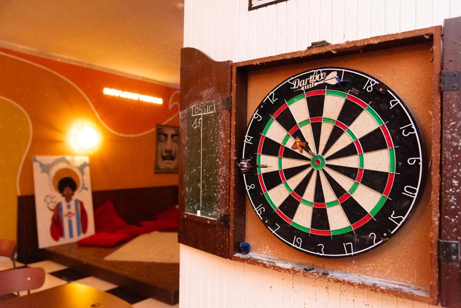 Sunflower Beach Backpacker Hostel & Bar Rimini Bagian luar foto